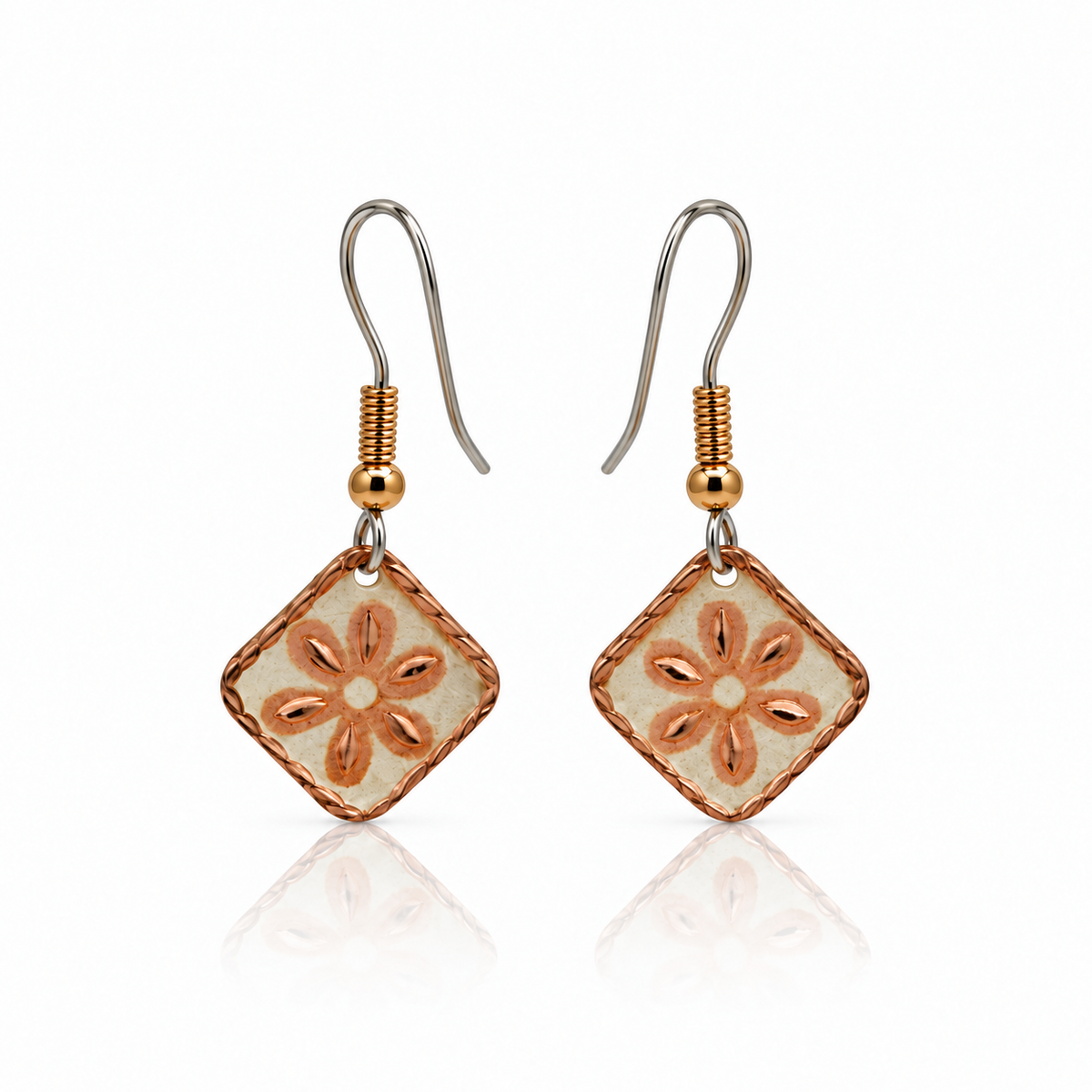 Silver daisy  flower earrings