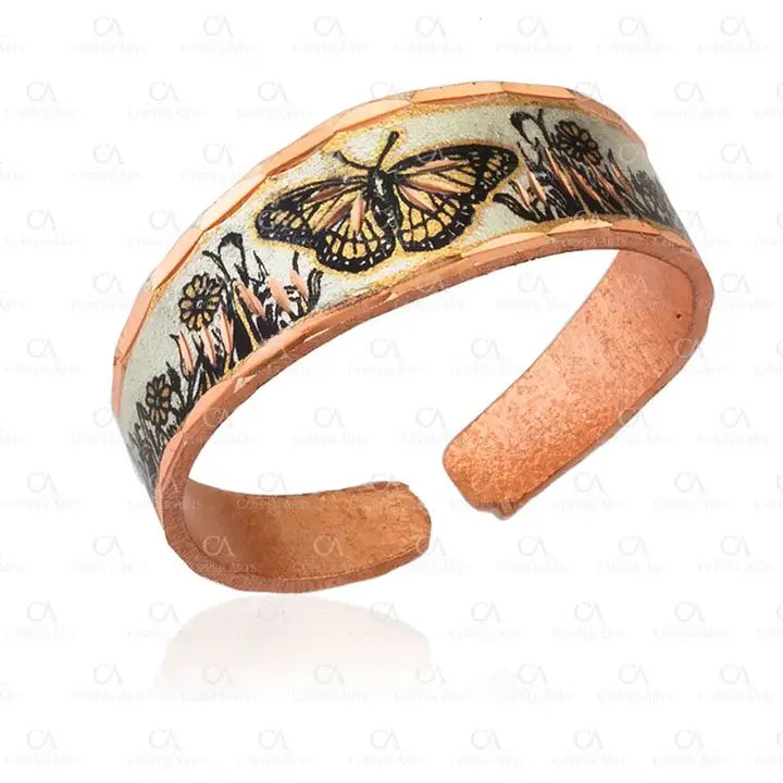 Unique Butterfly Rings