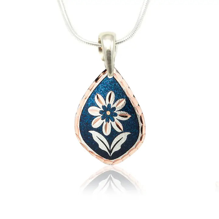 Blue Daisy  Necklace w-stainless steel chain