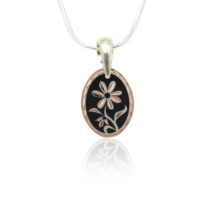 Black oval daisy flower design necklace