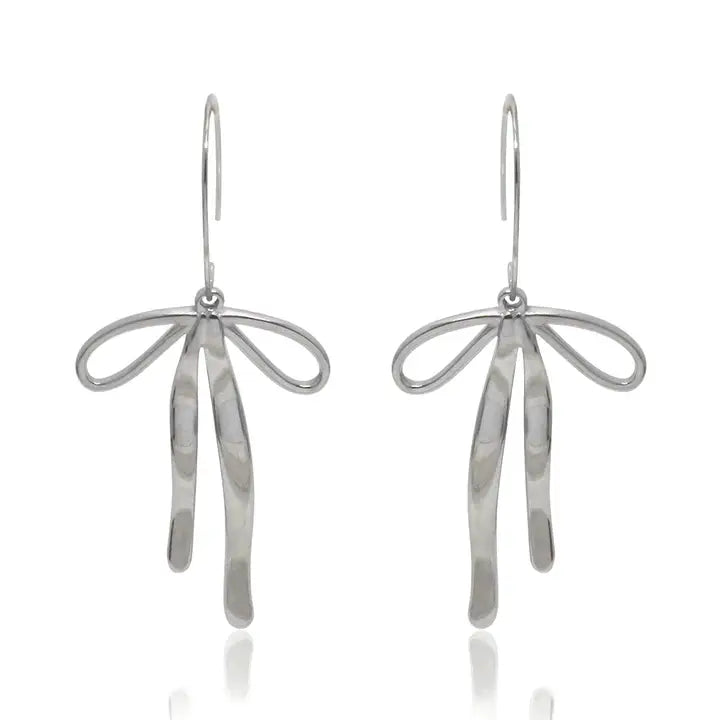 Cut out  Bow knot  Earrings