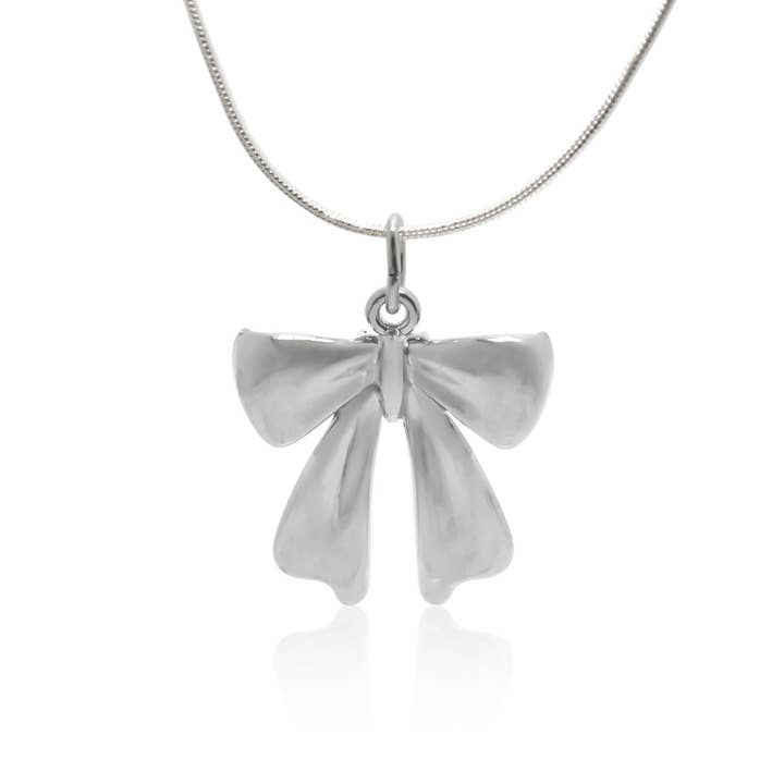 Bow nut Necklace w/stainless steel chain