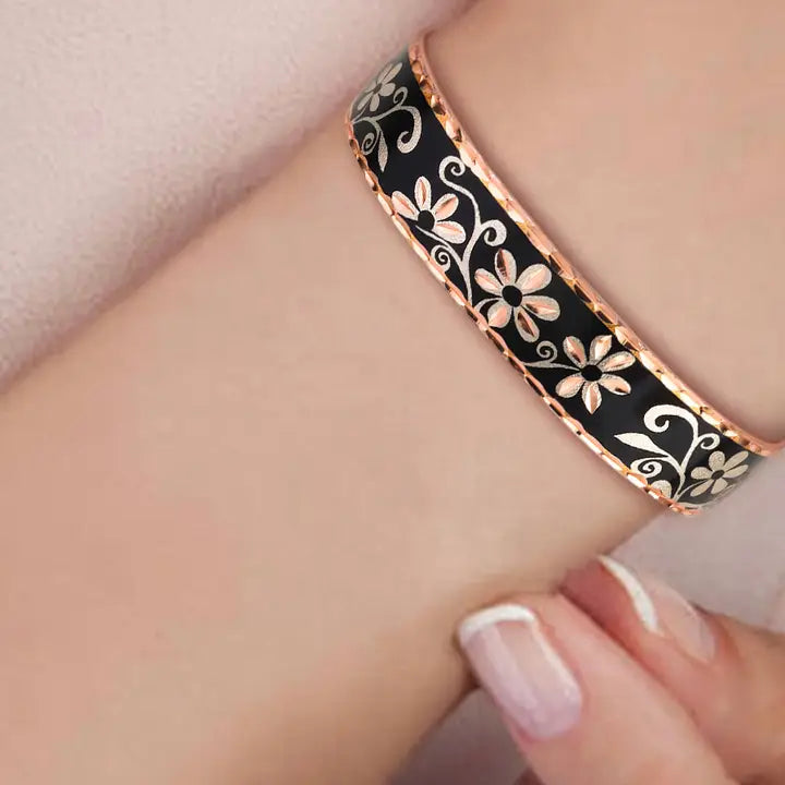 Black flower  Narrow Design Bracelet