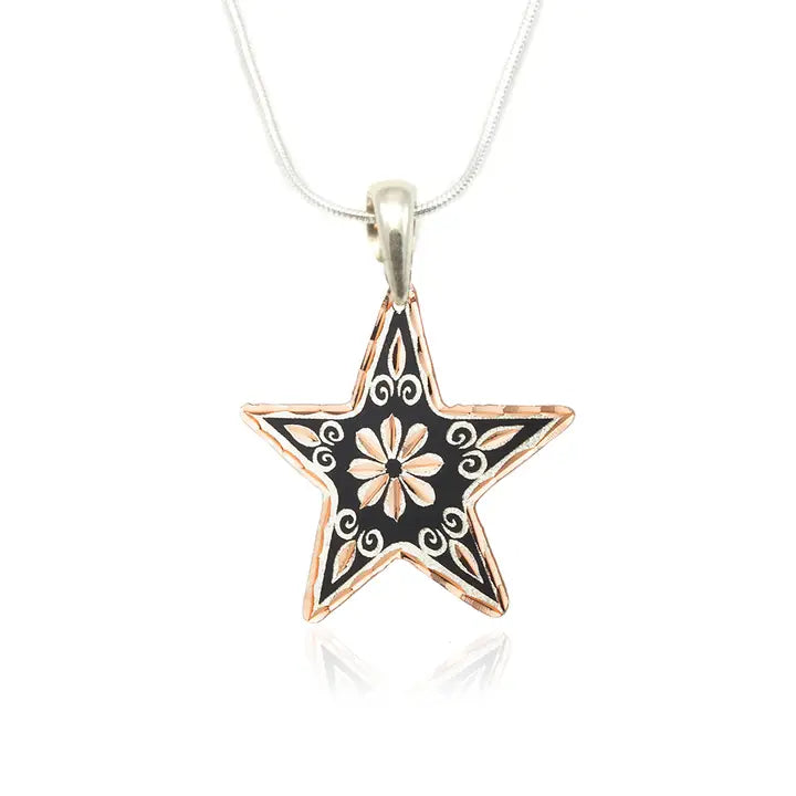 Black star design necklace