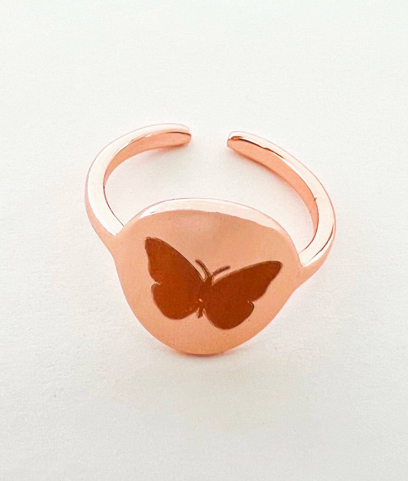 rose gold butterfly engraved  adjustable   ring