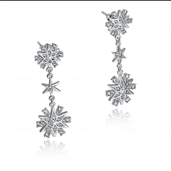 snow flake zircon   Stud Earrings