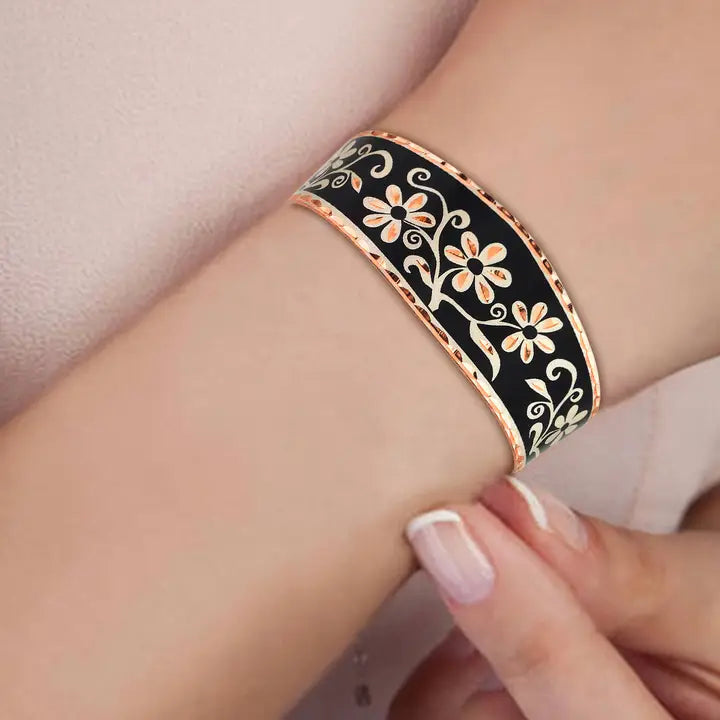 Black Flower Bracelet