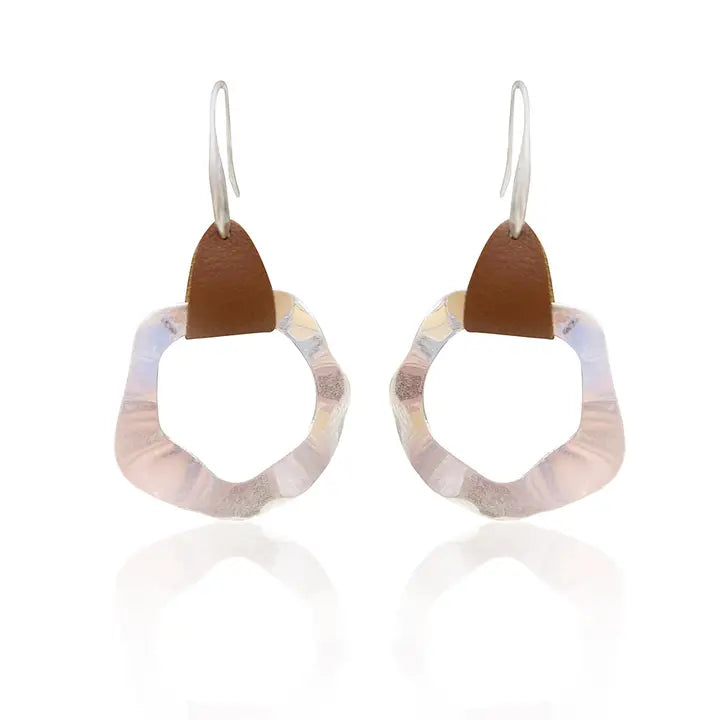 Waving   silver  round earrings with leather