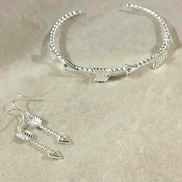 Sterling Silver Arrow design  Earrings