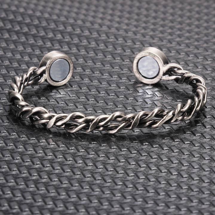 plain wide copper bracelet Anti-silver with magnets