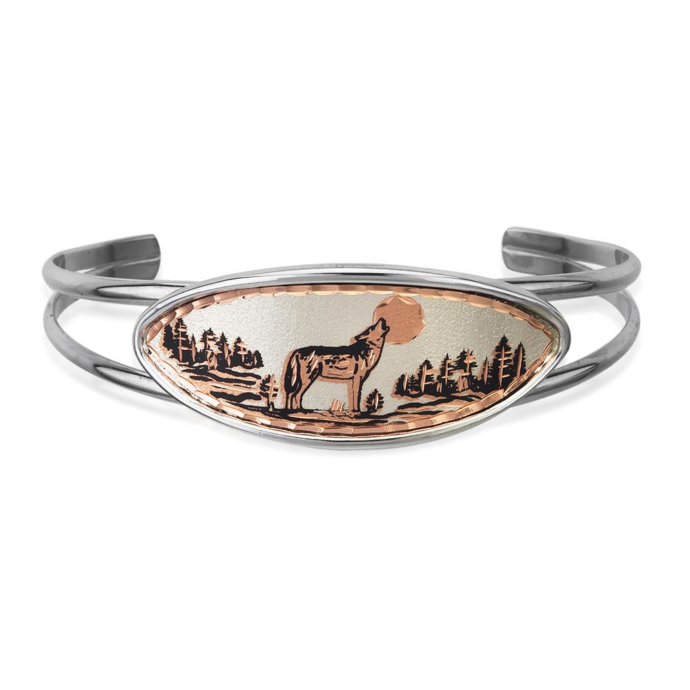 Howling wolf design wire bracelet