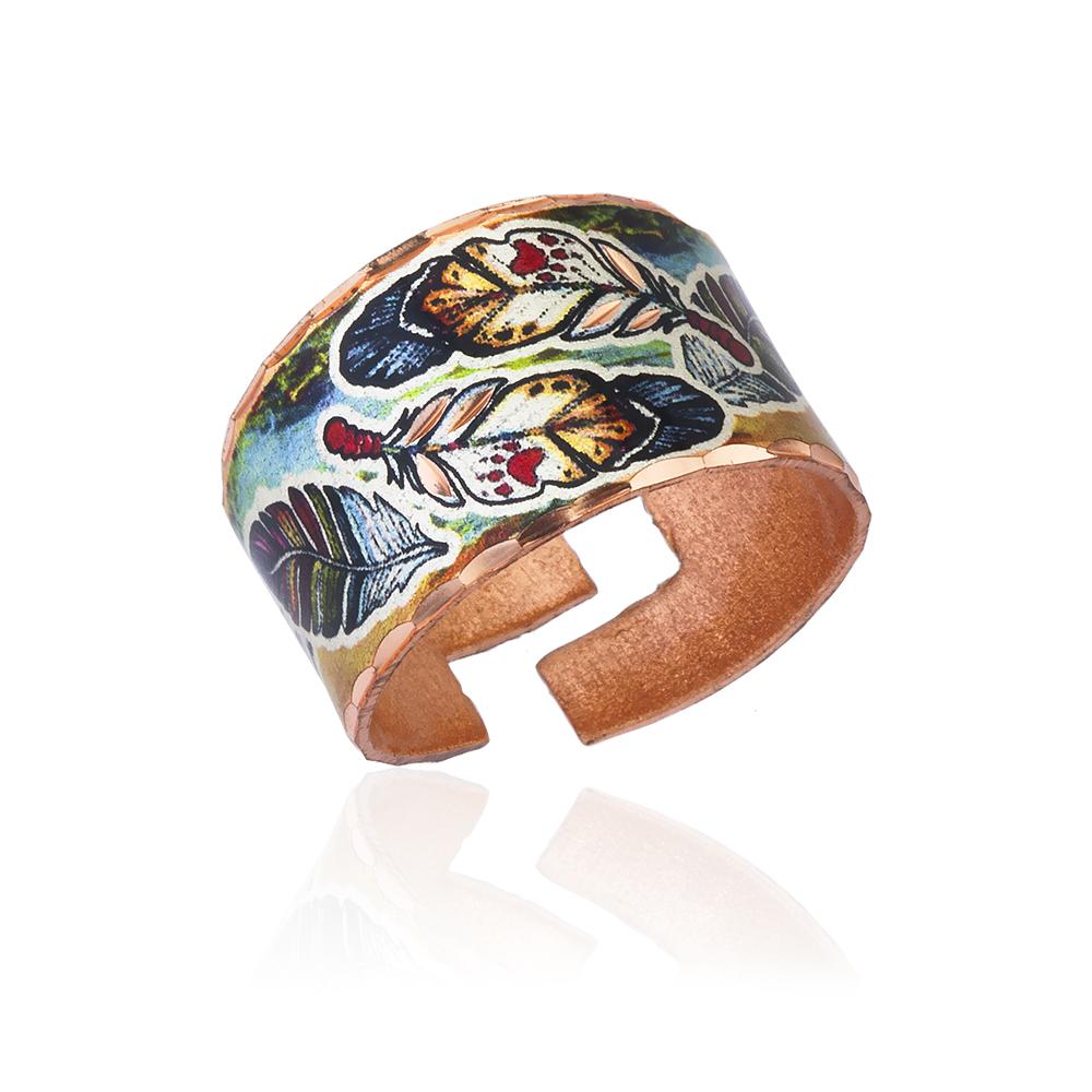 Colorful feather design ring