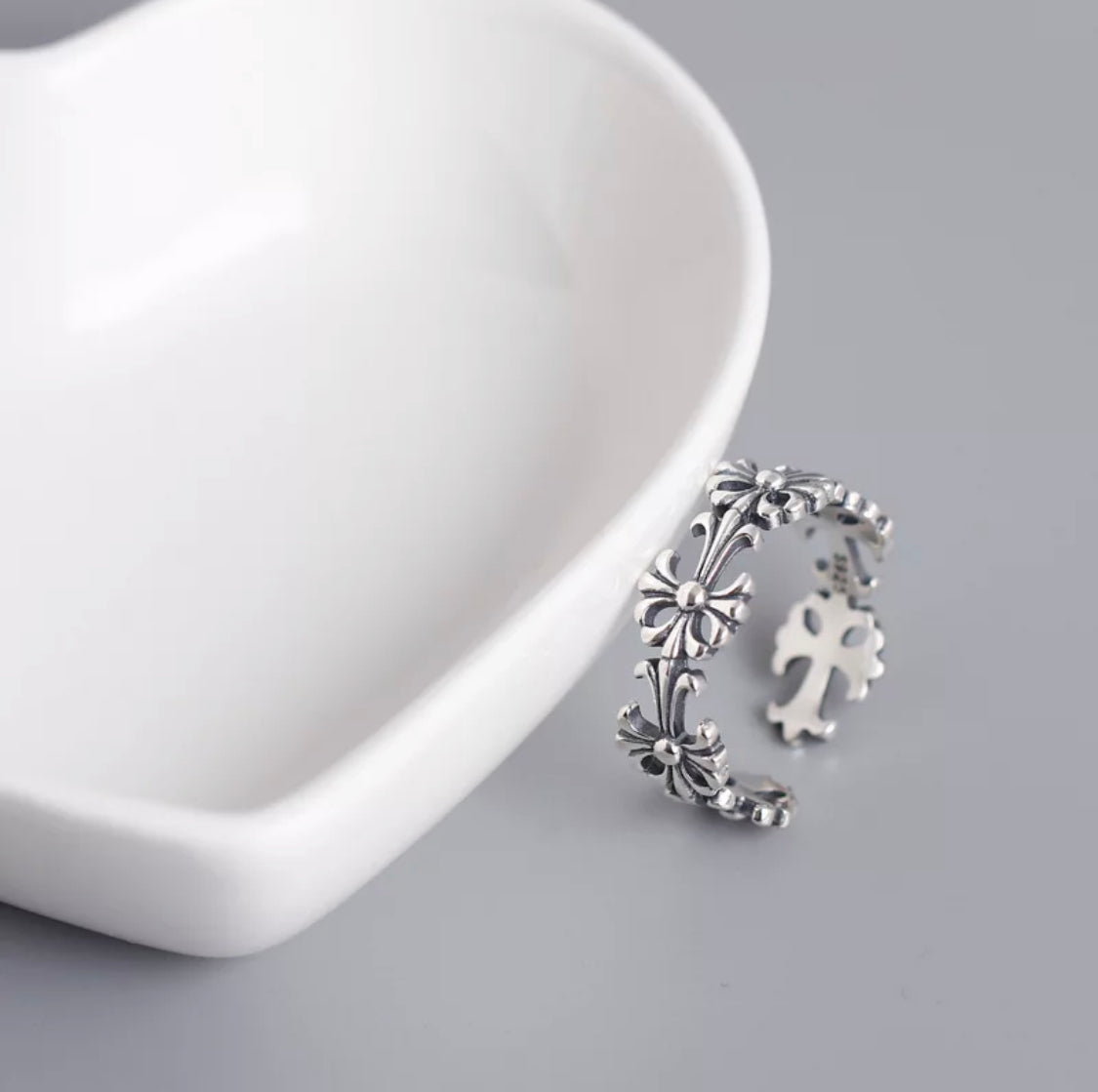 Cross design silver 925 ring